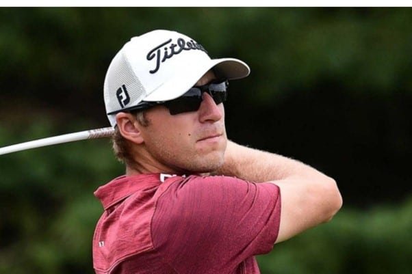 a man is wesring  Titleist Tour Performance Hat 